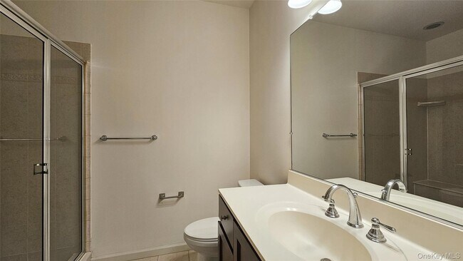 Building Photo - 304 Canter Ct