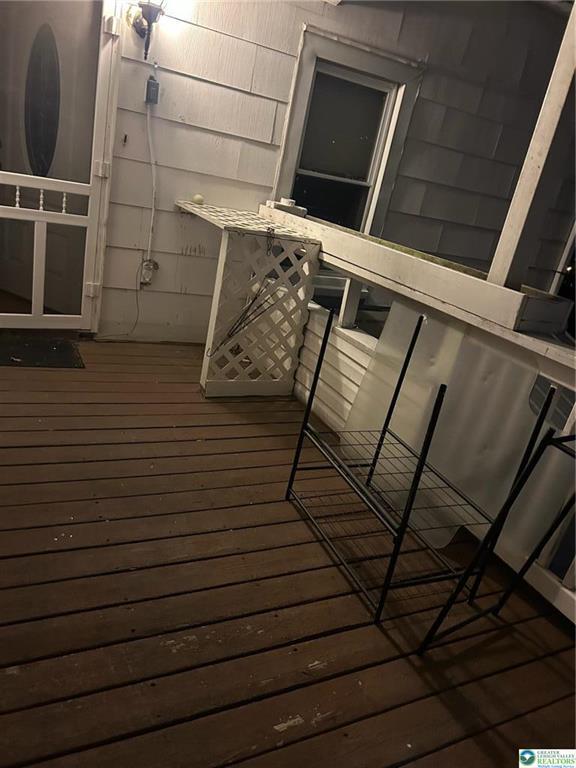 Building Photo - 610 Folk St