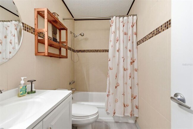 Building Photo - 4805 Cobia Dr SE