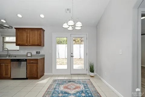 Building Photo - 5233 Stone Crest Dr
