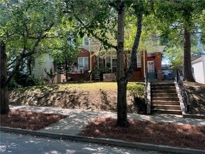 Building Photo - 1168 Orme Cir NE