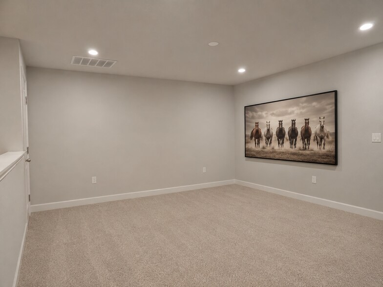 Large_Loft_Convertible_TheatreRoom - 26030 Fantasy Sky Ln