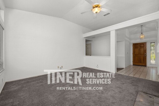 Building Photo - 180 Briggs Ranch Dr