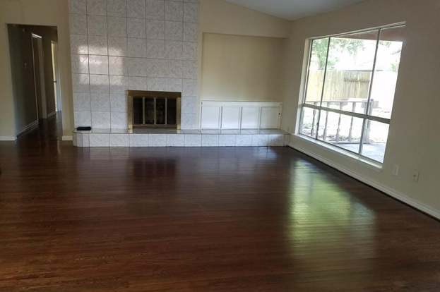 Building Photo - 8615 Riverside Walk Ln