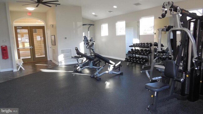 Building Photo - 4320 Cannon Ridge Ct
