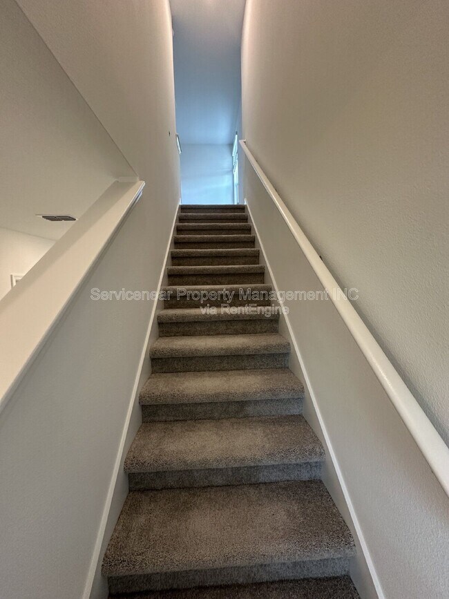 Building Photo - 8519 Sea Ray Run