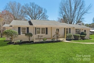 Building Photo - 2509 Wesley Chapel Rd