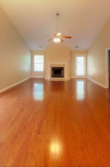 Open Family Room - 10304 Iverson Lane
