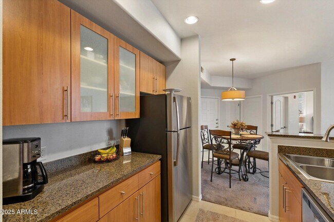 Building Photo - 6900 E Princess Dr