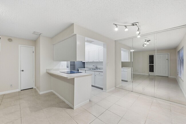 Building Photo - 8811 NW 28th Dr