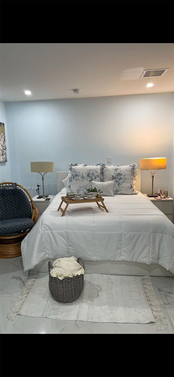 Building Photo - 2410 SW 143rd Ct