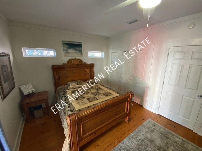 Building Photo - 123 Woody Wagon Way