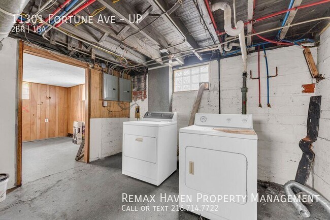 Building Photo - 11301 Fortune Ave