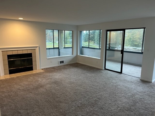 Huge living room with wood burning fireplace - 1224 6th Ave S