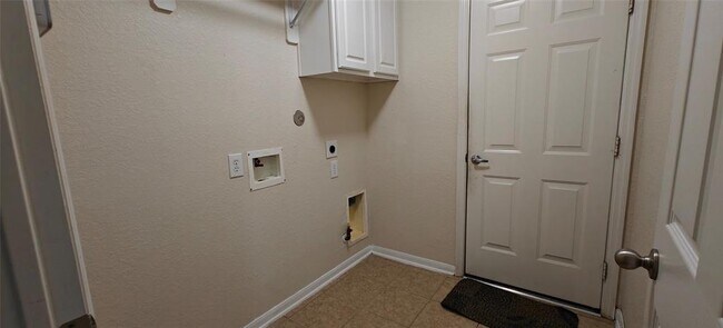 Building Photo - 11727 Forest Wind Ln