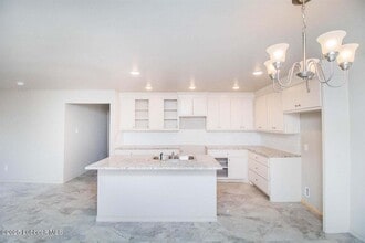 Building Photo - 5718 120th St