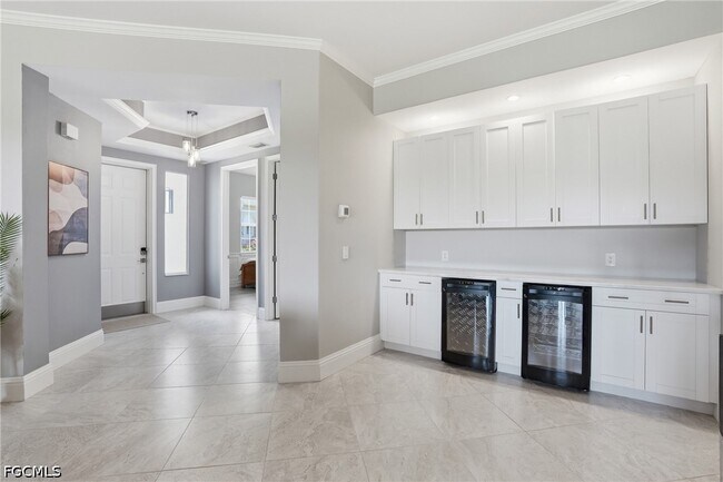 Building Photo - 9380 Triana Terrace