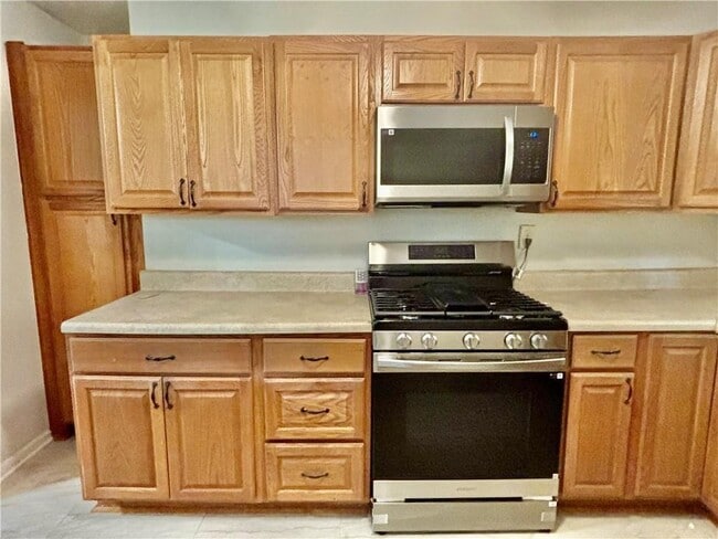 Building Photo - 269 Florida Ave SW