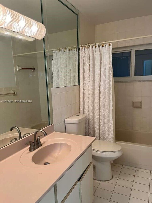 Building Photo - 30724 SW 154th Ct
