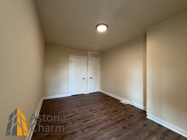 Building Photo - Move-In Ready 4-Bedroom Home with Updated ...