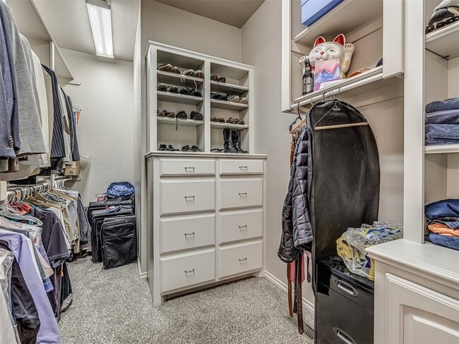 Building Photo - 3309 Shadow Valley Dr