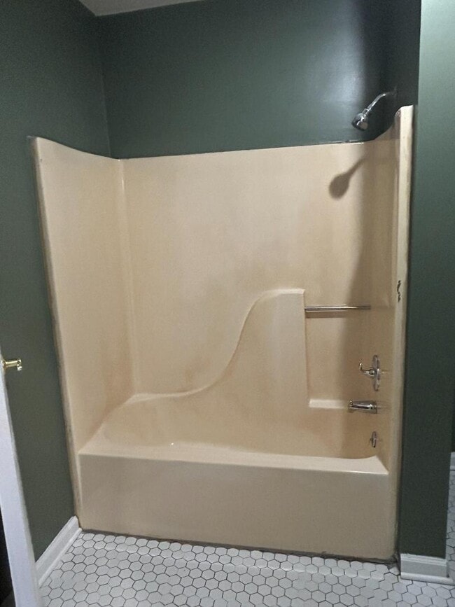 Building Photo - 1005 Bacon St