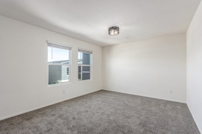 Building Photo - 7372 Raimee Brk St