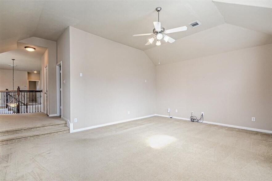 Building Photo - 9322 Steam Springs Dr