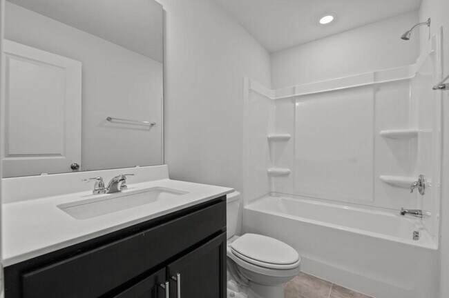 Building Photo - 720 Gimari Dr