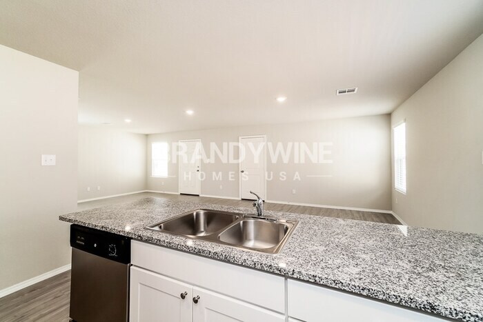 Building Photo - 7226 Winding Finger