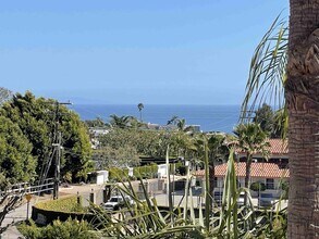 Building Photo - LOVELY POINTE AT MALIBU CONDO!