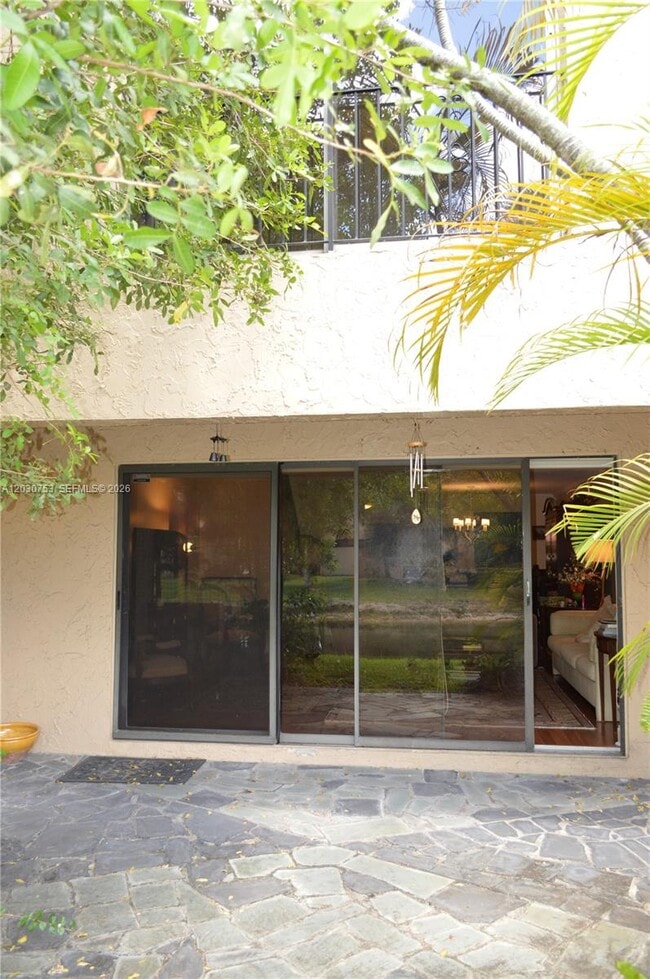 Building Photo - 3932 Estepona Ave