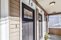 Building Photo - 16 Alston St