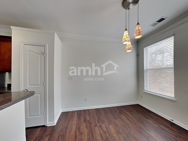 Building Photo - 2111 Less Traveled Trail