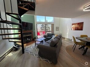 Building Photo - Fully Furnished Mountain Retreat At Crotch...