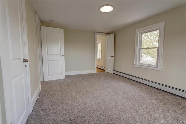 Building Photo - 191 Lee St