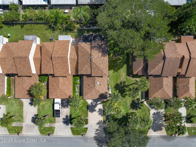 Building Photo - 2665 Park Pl Blvd
