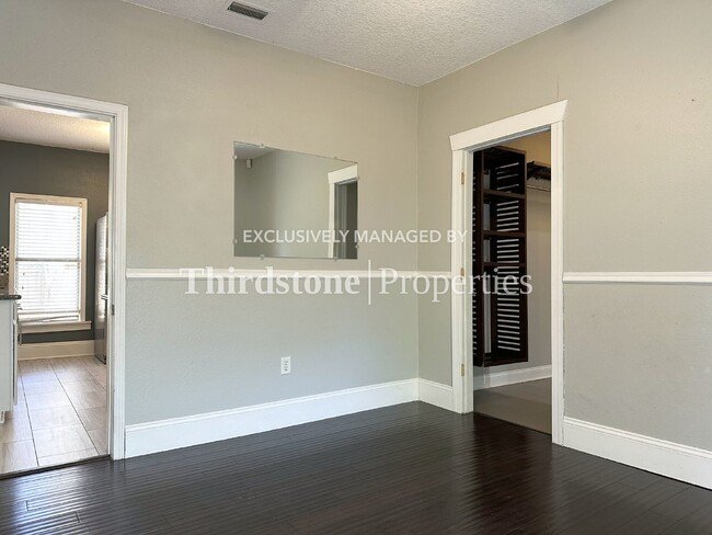 Building Photo - 1439 Dancy St