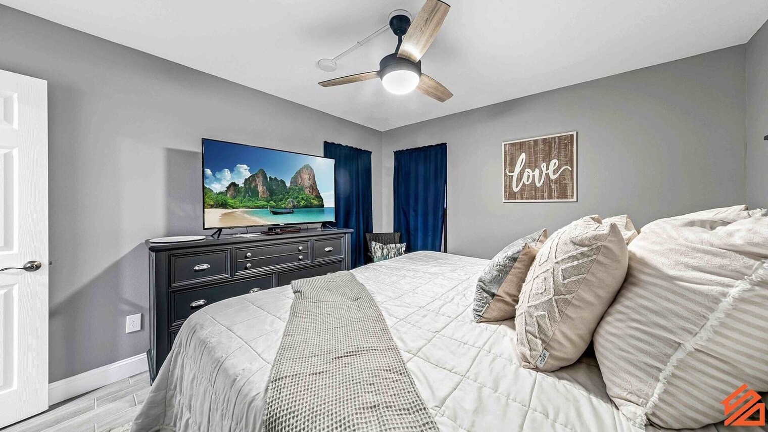 Building Photo - 343 Gulf Shore Dr