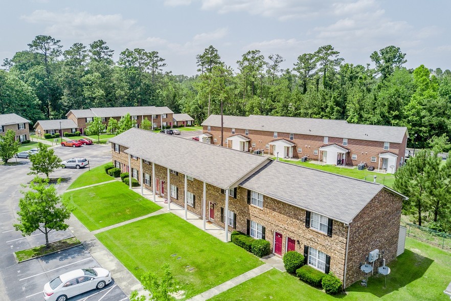 Building Photo - Beaver Creek Apartments