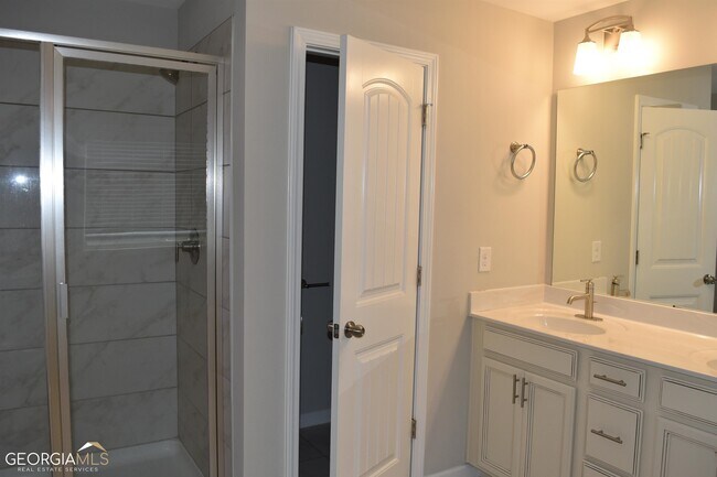 Building Photo - 4040 Bryton Trace Dr