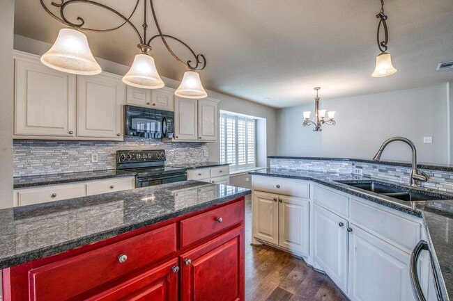 Building Photo - Gorgeous Home in Lubbock-Cooper ISD