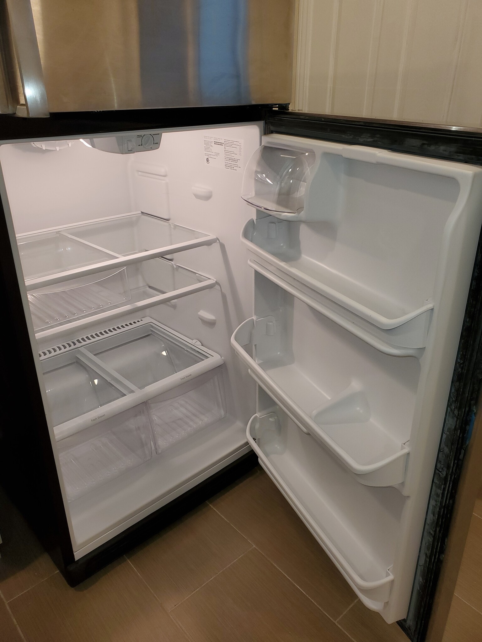 Building Photo - 254 Abbot Ave