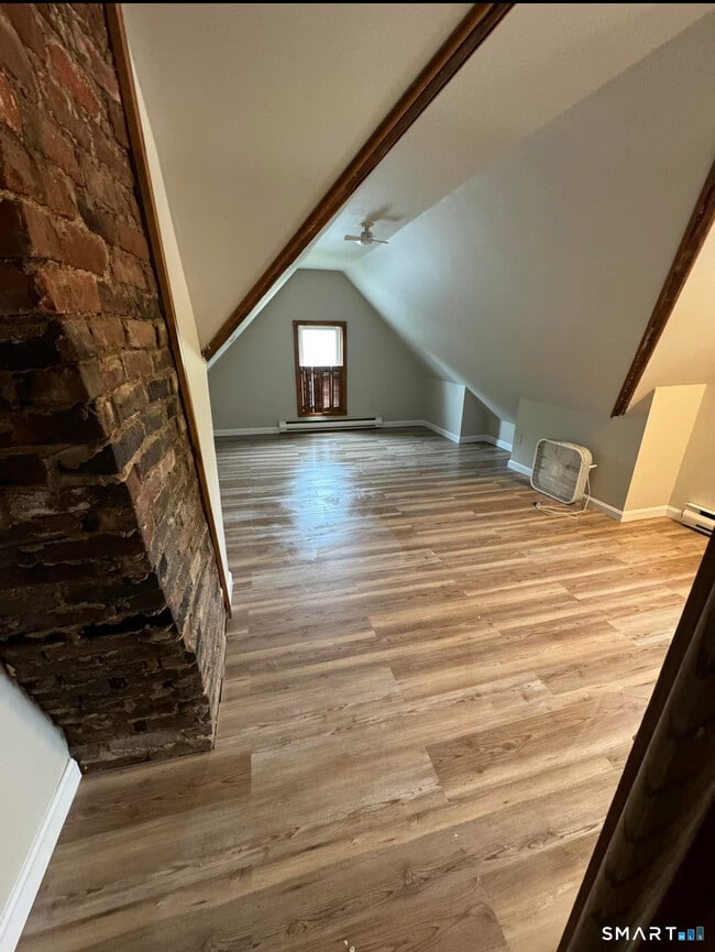 Building Photo - 51 N Orchard St