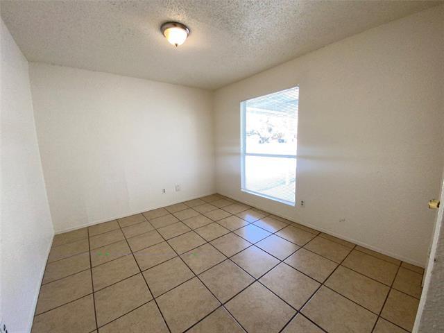 Building Photo - 6808 Trail Lake Dr