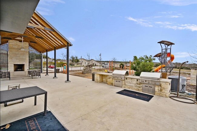 Building Photo - 249 Crystal Brook Dr