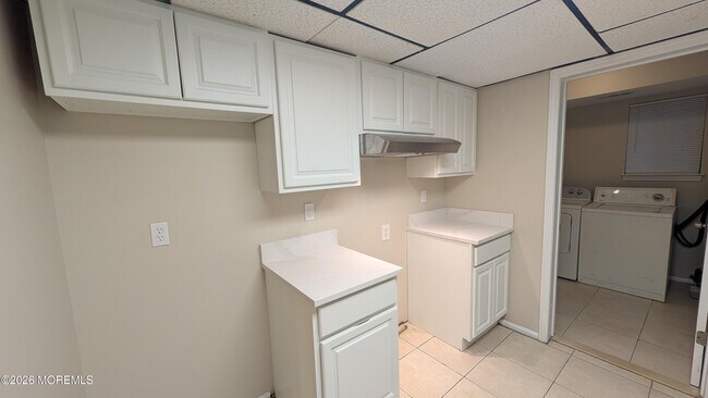 Building Photo - 21 Jesse Rd