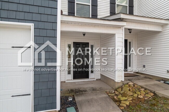 Building Photo - 152 Downsbury Rd