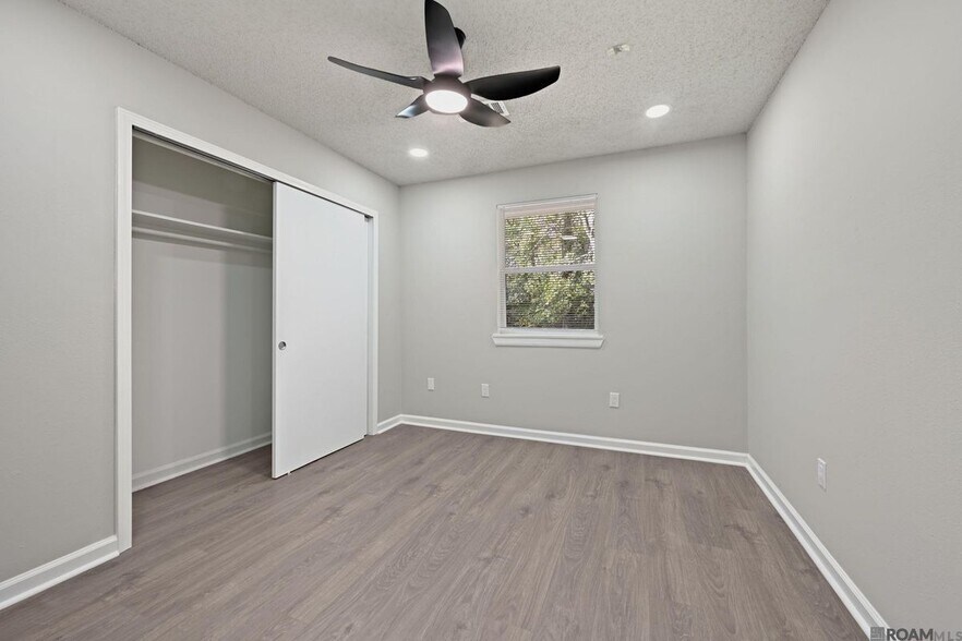 Building Photo - 8724 Metairie Dr
