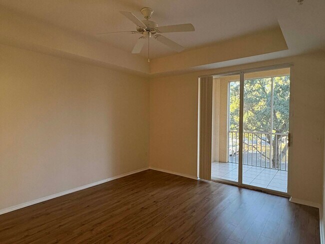 Building Photo - 2/2 Condo for Rent in Fort Myers